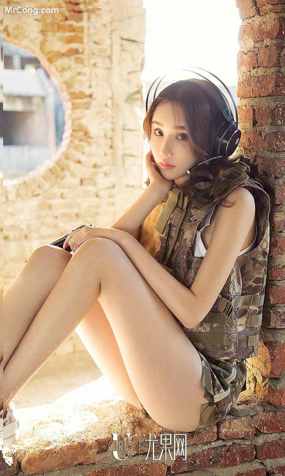UGIRLS - Ai You Wu App No.983: Models Irene (萌 琪琪) and Cheng Zi (程 梓) (40 photos) photo 1-13
