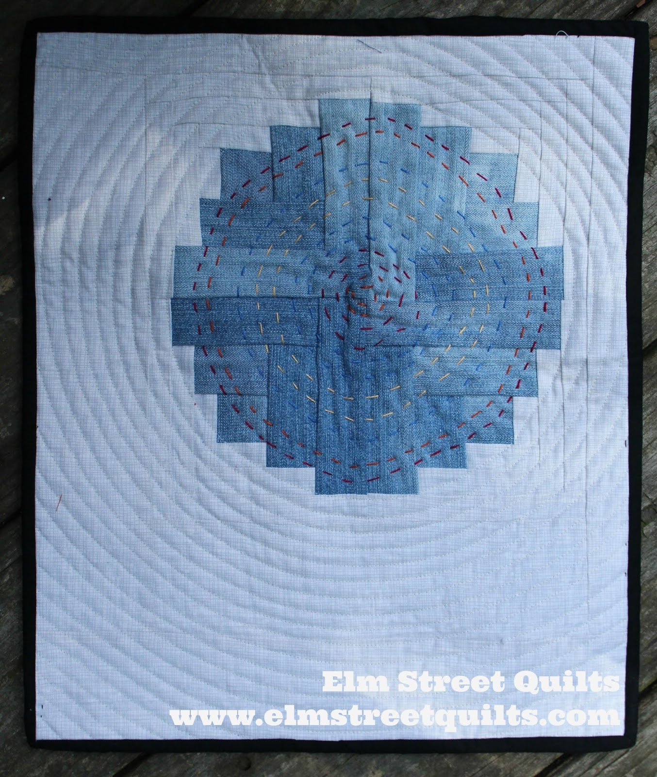 A Denim Challenge Rounded Log Cabin Elm Street Quilts