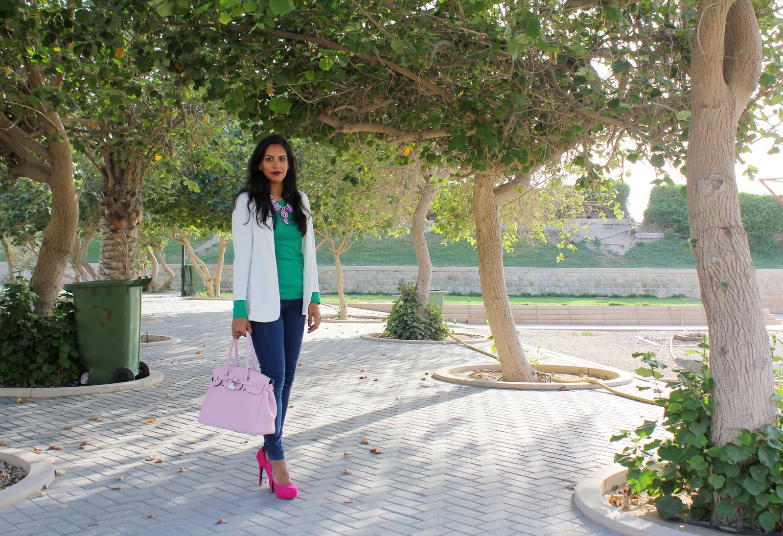 A Bright Outfit To Run Around Schools In The Silver Kick Diaries