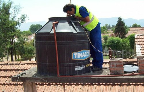 Realizamos una completa Limpieza y Desinfecci�n de cada Tanque de Agua Potable