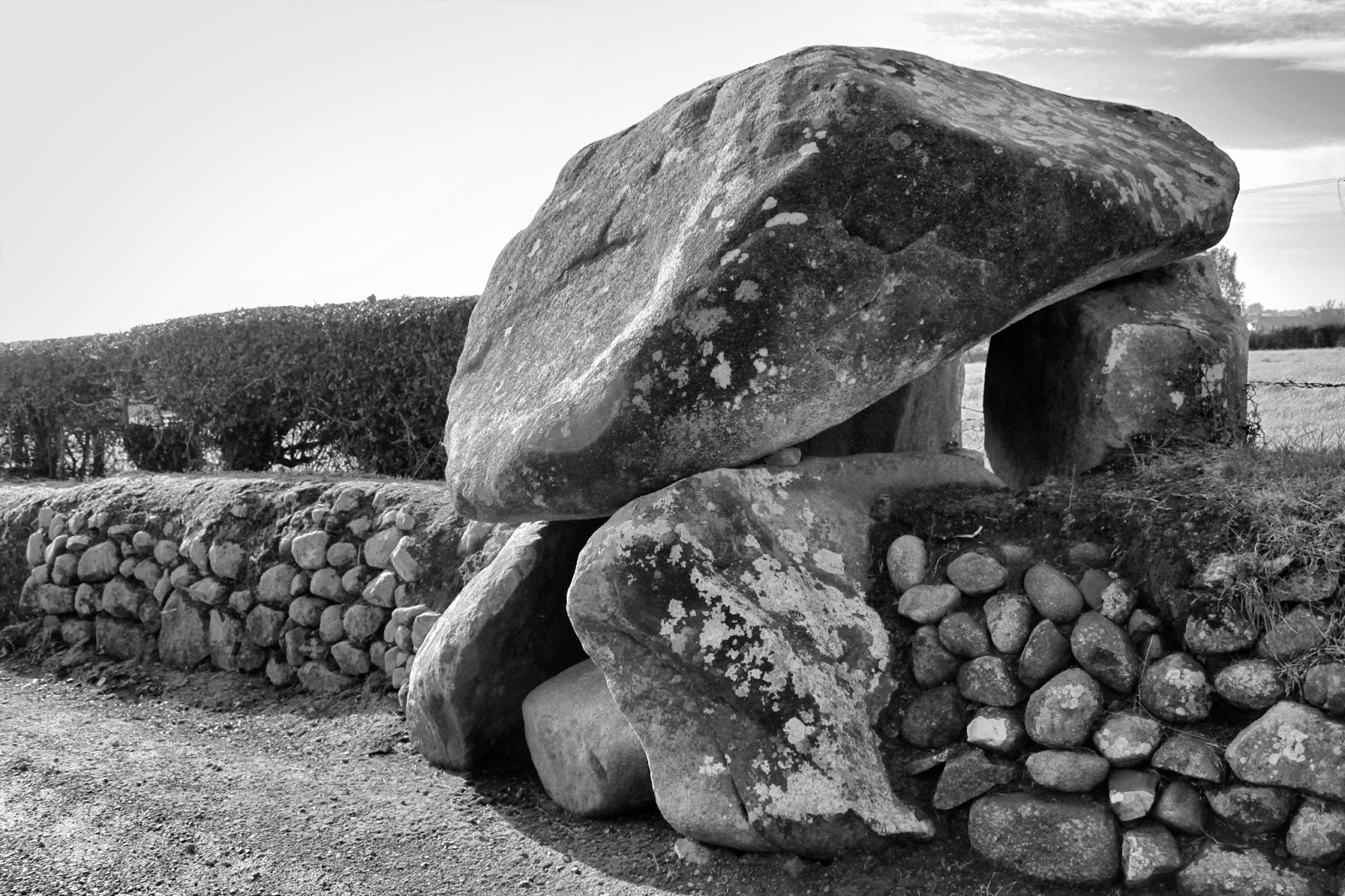 Historic Sites of Ireland Kilkeel Portal Tomb (The Crawtree Stone)