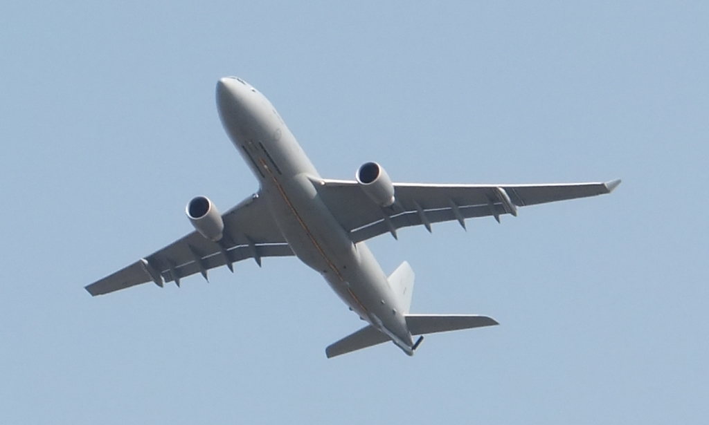 DEFENSE STUDIES Australia Gets Its Air Force One