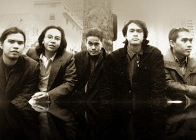 Chord Gitar Dan Lirik Lagu Dewa - Restu Bumi - CoPas Lirik Lagu Indonesia