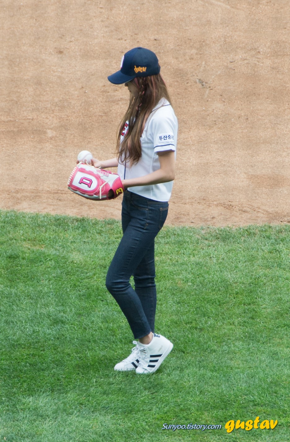 오마이걸 이번 앨범 센터 비주얼 | 인스티즈