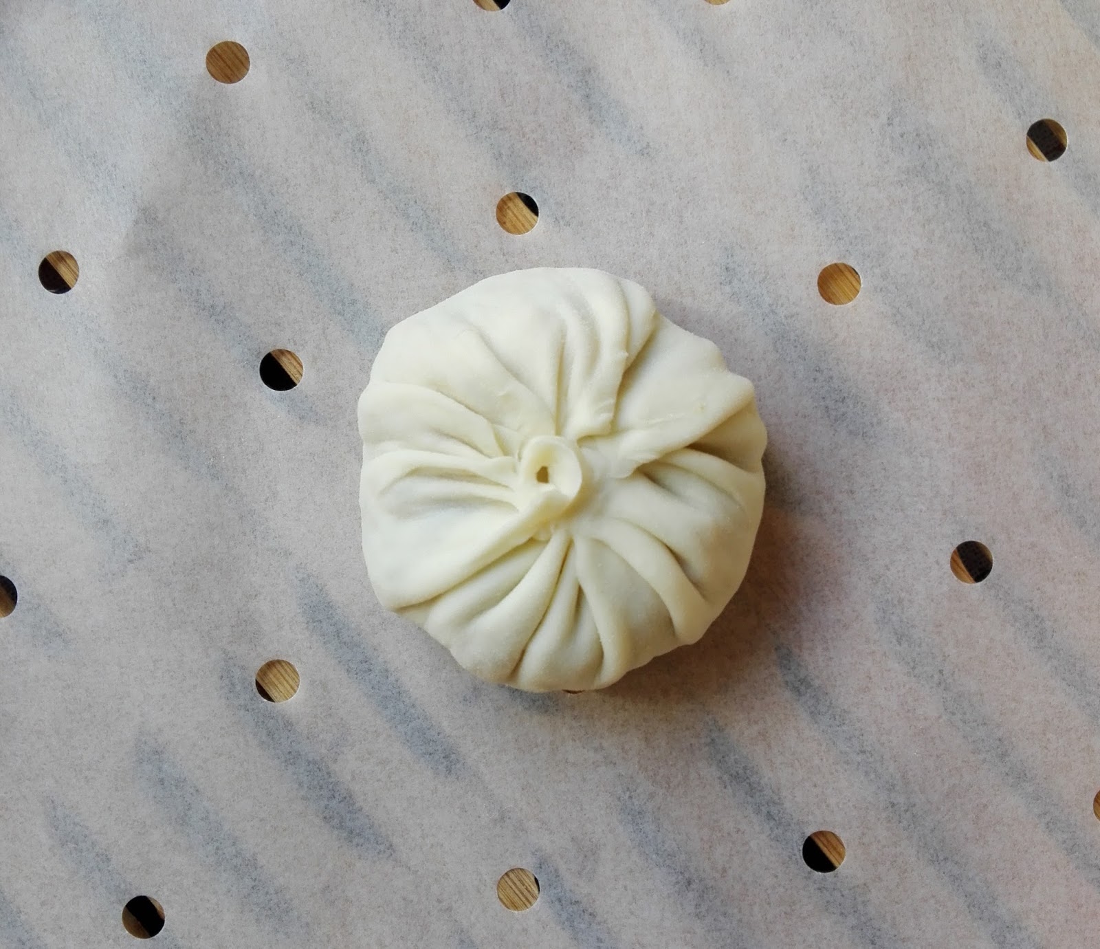 Recettes d'une Chinoise Xiao long bao aux crevettes, bouillon de poule