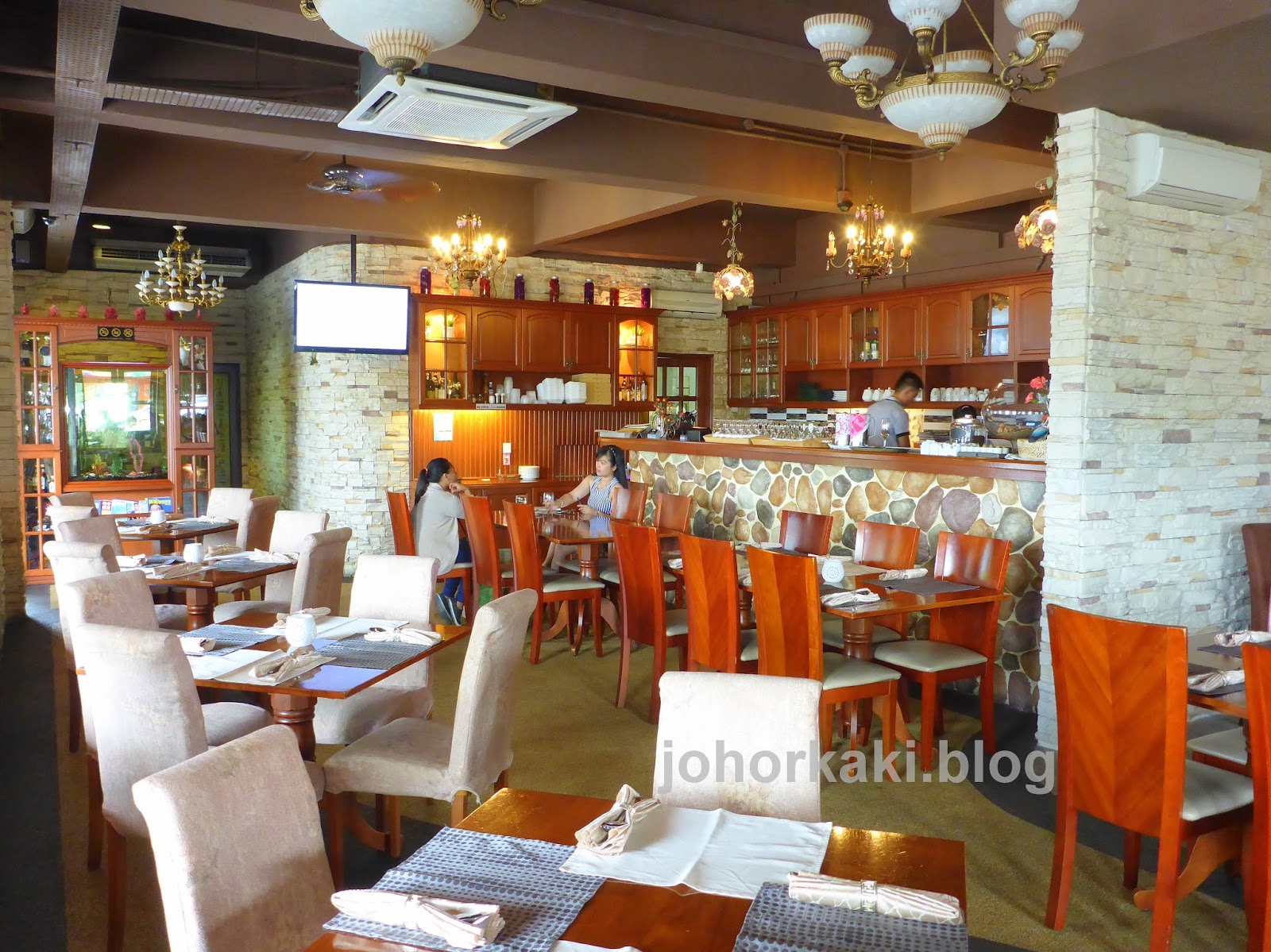 Vilaggio Restaurant in Skudai Johor Bahru ⭐⭐⭐ Tony Johor Kaki Travels