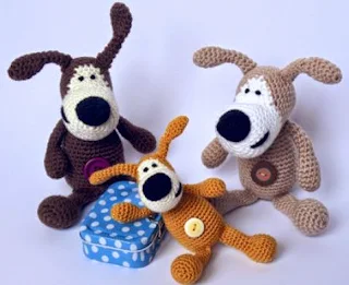 http://www.craftsy.com/pattern/crocheting/toy/buffy-the-dog-free-on-my-site-see-descr/33648