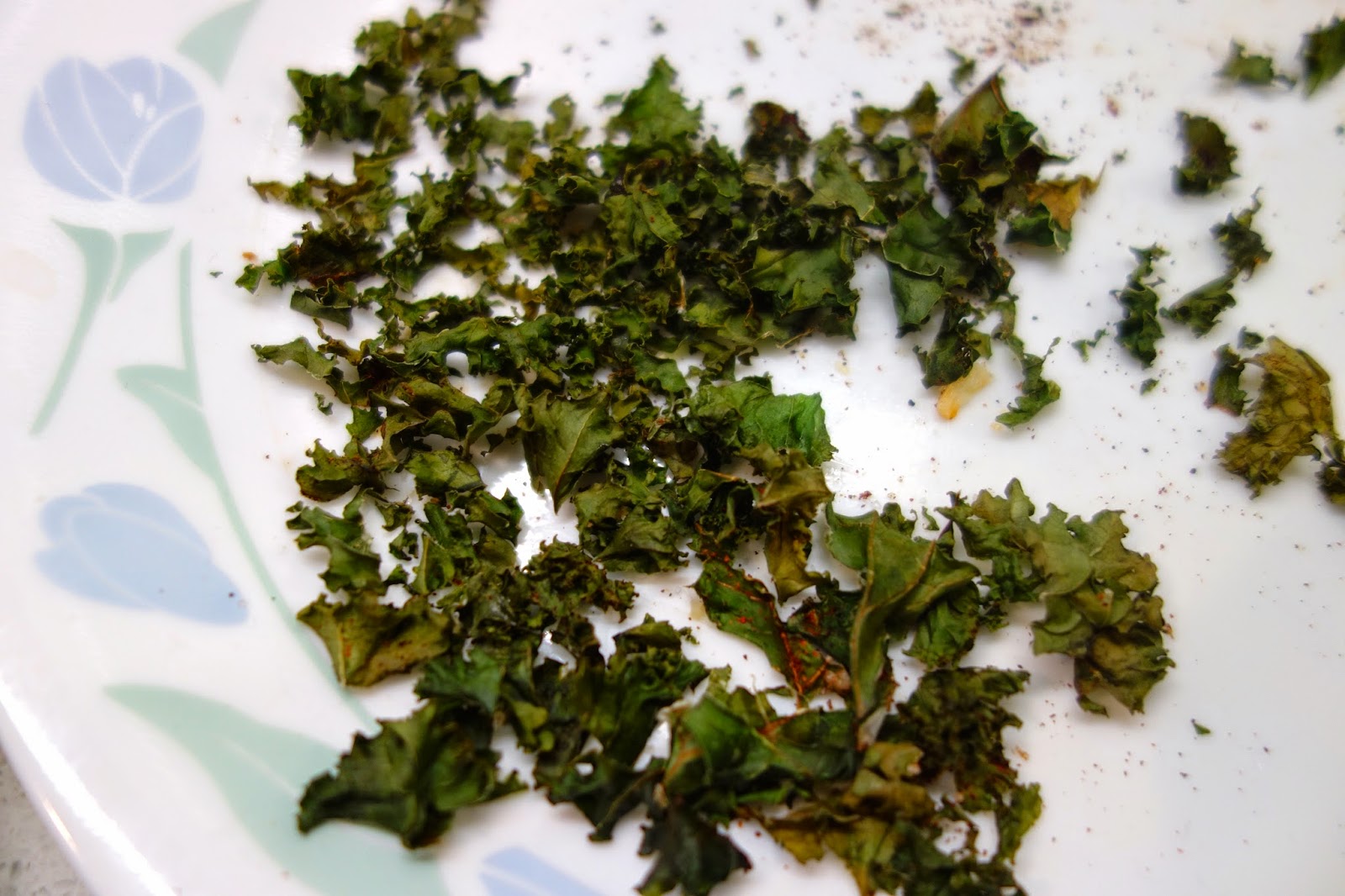 Trader Joe's Organic Tuscan Kale + Kale Chip Recipe