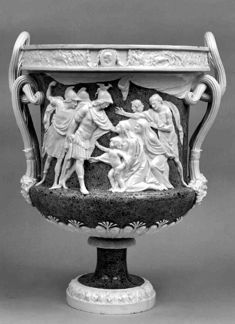 annibale si toglie la vita