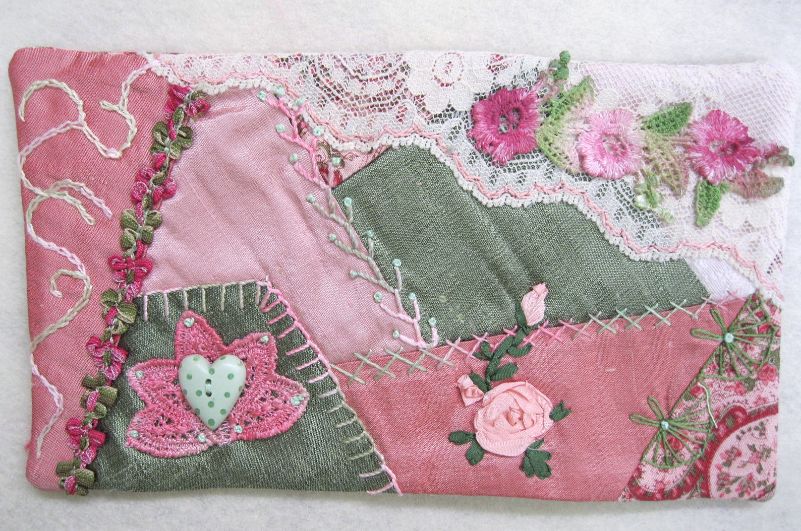 CRAZY BY DESIGN Needle Books & Basic Tutorial