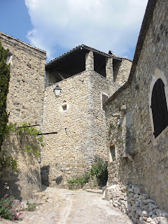 DROMESCAPE - Randonnées en Drôme et Escapades photographiques: Mirmande