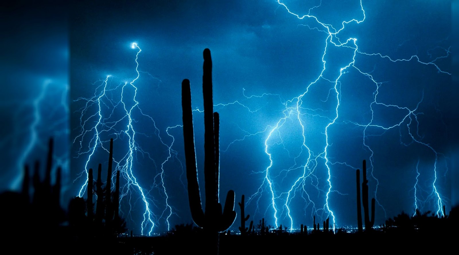 Desert Lightning