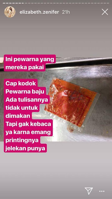 Wanita Ini Berhasil Bongkar Cara Nakal Penjual Daging Ayam, Temuannya Mengerikan Wanita Ini Berhasil Bongkar Cara Nakal Penjual Daging Ayam, Temuannya Mengerikan