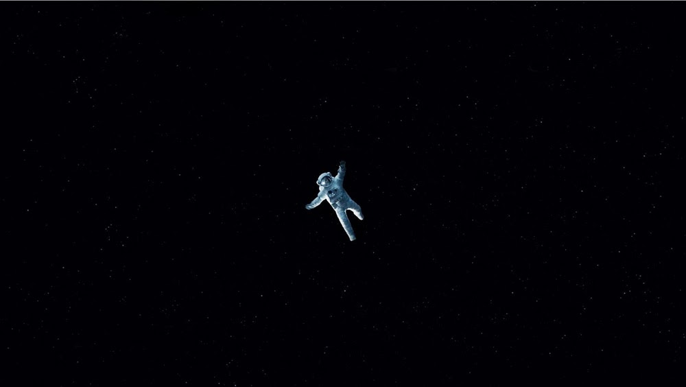 'Gravity' (2013) directed by Alfonso Cuarón - LONDON CITY NIGHTS
