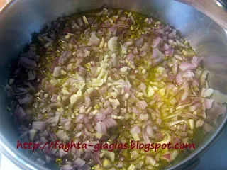  Μύδια σαγανάκι (σαχανάκι) - από «Τα φαγητά της γιαγιάς»