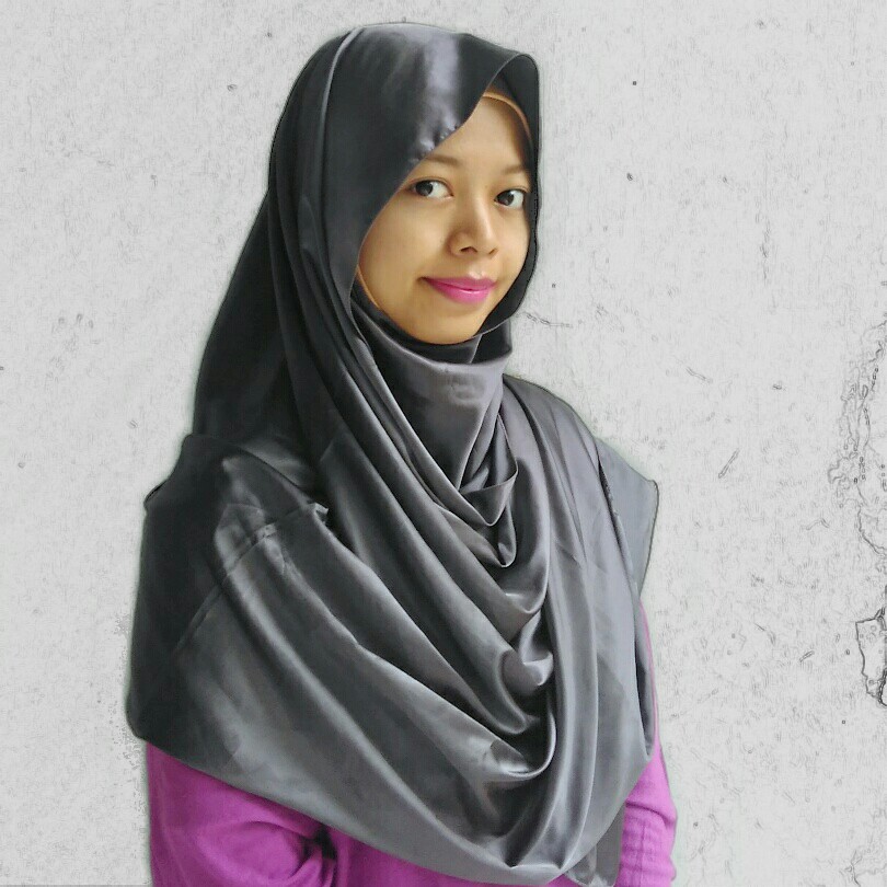 Uni Dzalika 9 Warna Kerudung Yang Wajib Ada Di Lemari Kamu