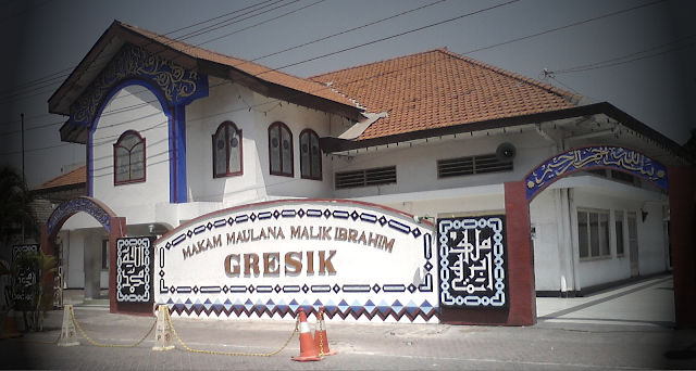 Foto Makam Maulana Malik Ibrahim di Gresik