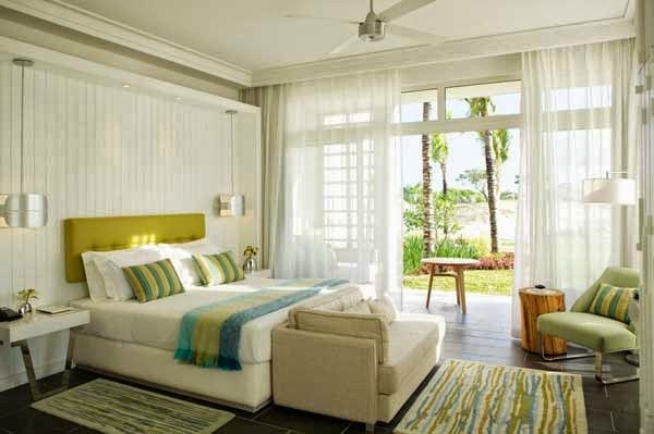 Incredible bedrooms overlooking the sea