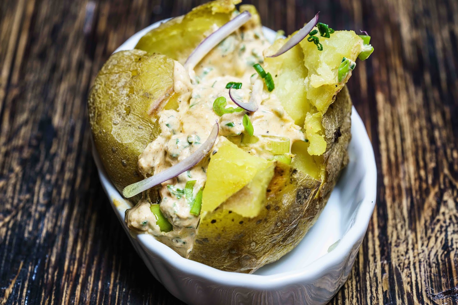 stuttgartcooking: Gebackene Kartoffel mit Kräuter-Quark-Creme und etwas ...