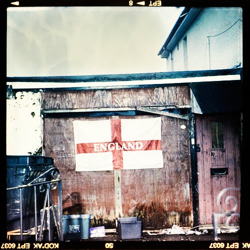 This is a photography of the flag of england photographed by Andreas Warren Matti.
