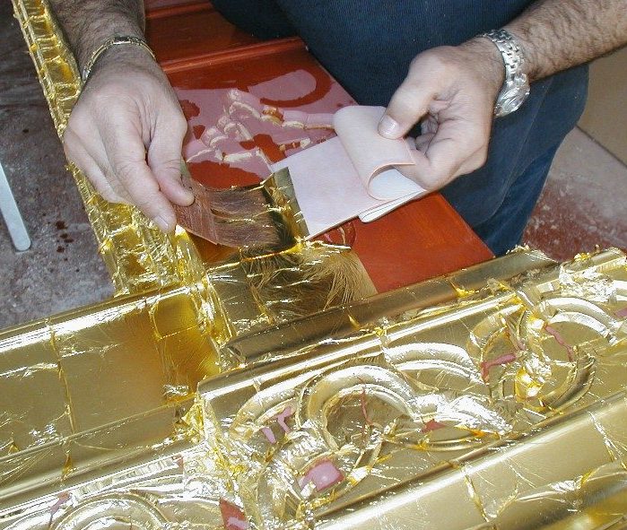 How much work goes into flattening gold leaf? 20,000 hammer blows