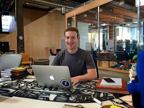 Facebook執行長佐克伯接受網友公開提問 Facebook執行長佐克伯接受網友公開提問