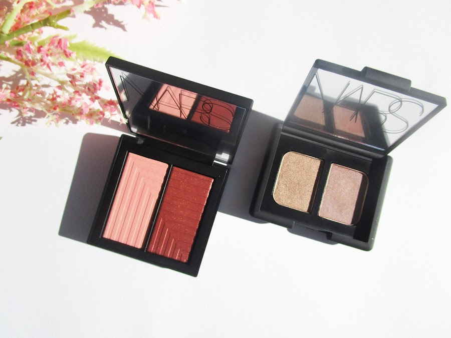 colorete Dual-Intensity Blush de NARS Fervor y Duo eyeshadow nars Kalahari