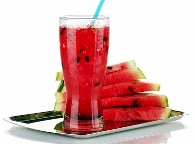 manfaat jus semangka untuk mengatasi dehidrasi