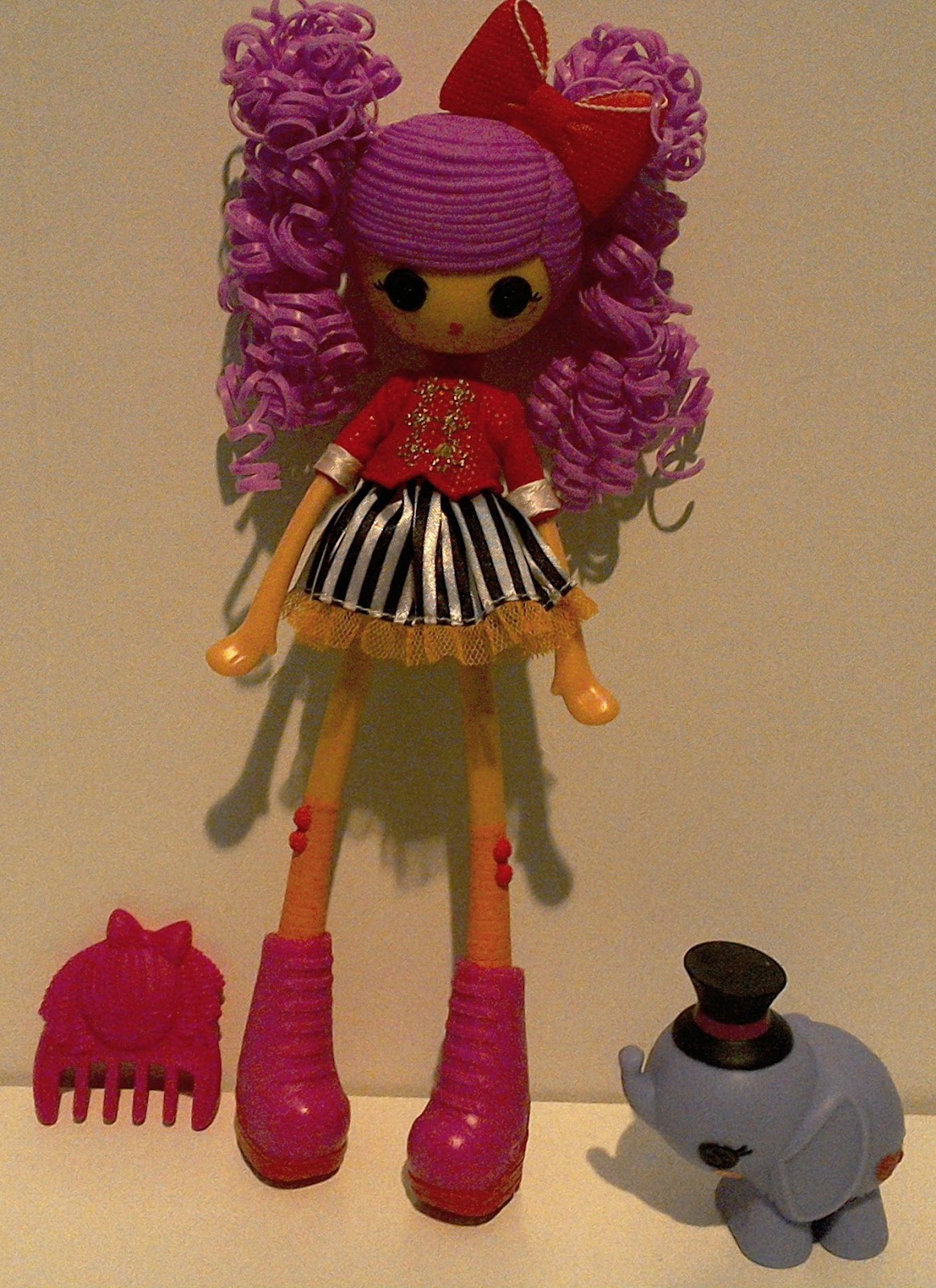 Woolly Ghoulie's Collectible Cuties Lalaloopsy Girls Peanut Big Top