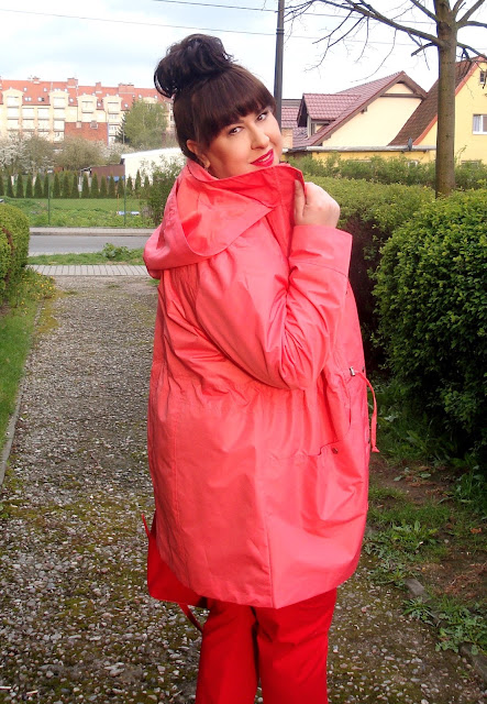 czerwona8.jpg