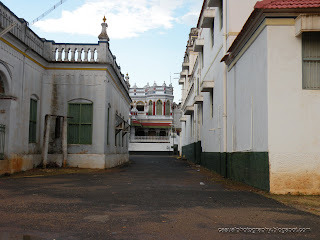 Street-View-Leading-to-Chettinad-Palace-Kanadukathan-Karaikudi