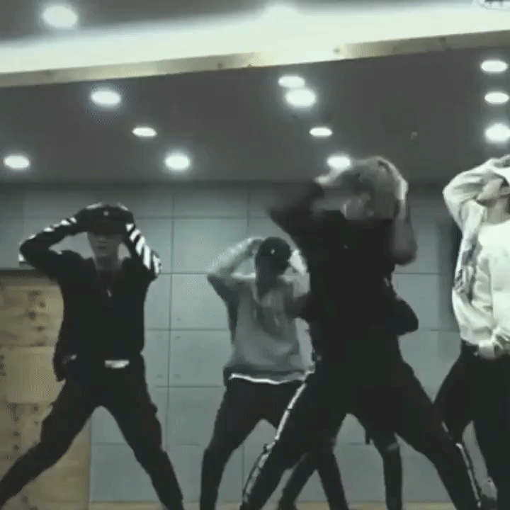 더보이즈 활 독특한 사복 | 인스티즈