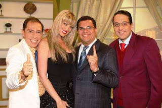 Las chicas de a que te Ries: Jimena Araya (Rosita), Andreína Álvarez, Gabriela Rodríguez, Gloria Ordóñez, Indonesia Riera y Sabrina Salemilas. 