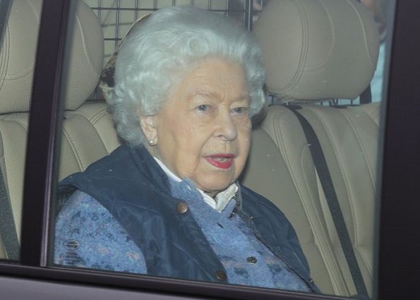 Queen Elizabeth II left Buckingham Palace. Meghan Markle and Prince Harry. Princess Beatrice's Royal wedding