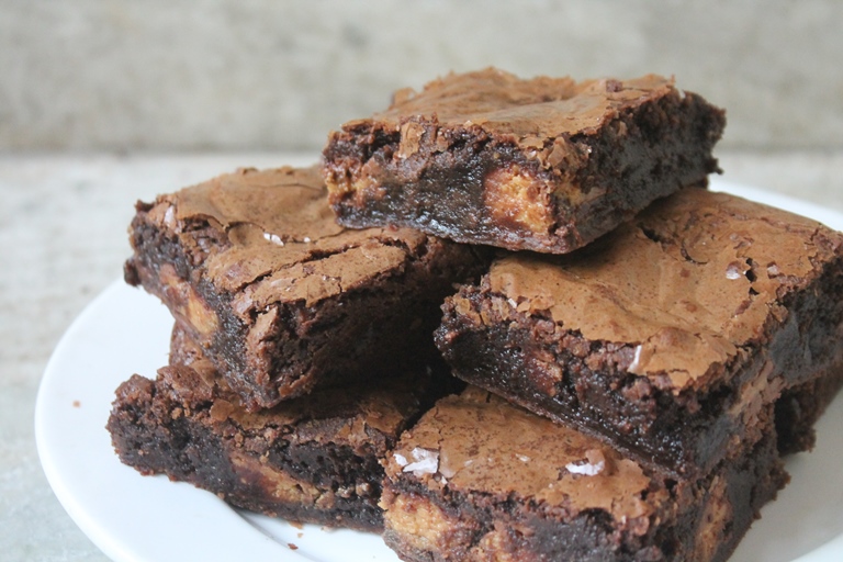 Reese's Peanut Butter Cup Brownies Recipe Yummy Tummy