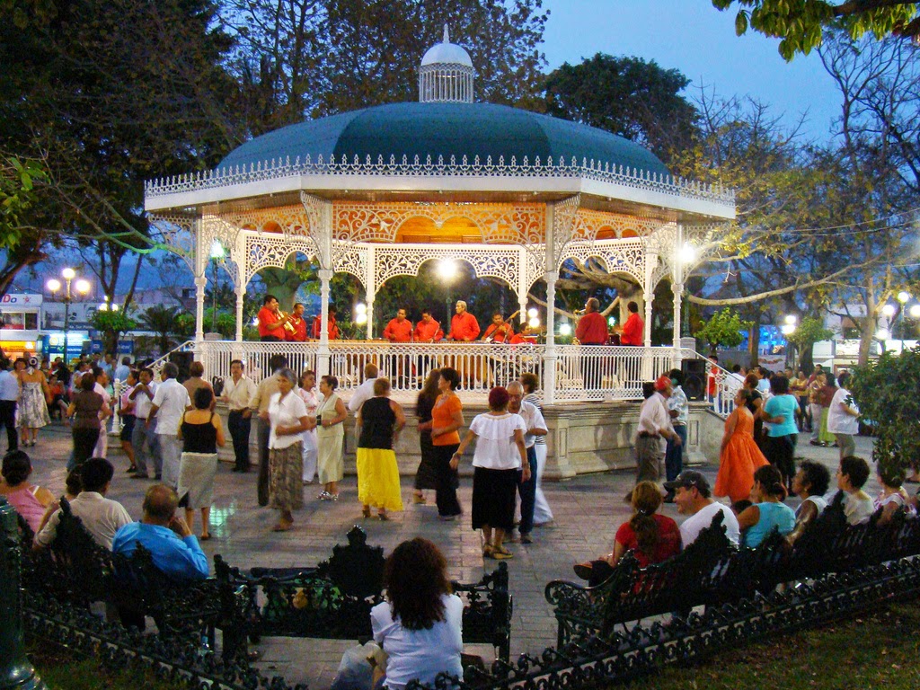 PARQUE DE LA MARIMBA, EMBLEMA DE CHIAPAS