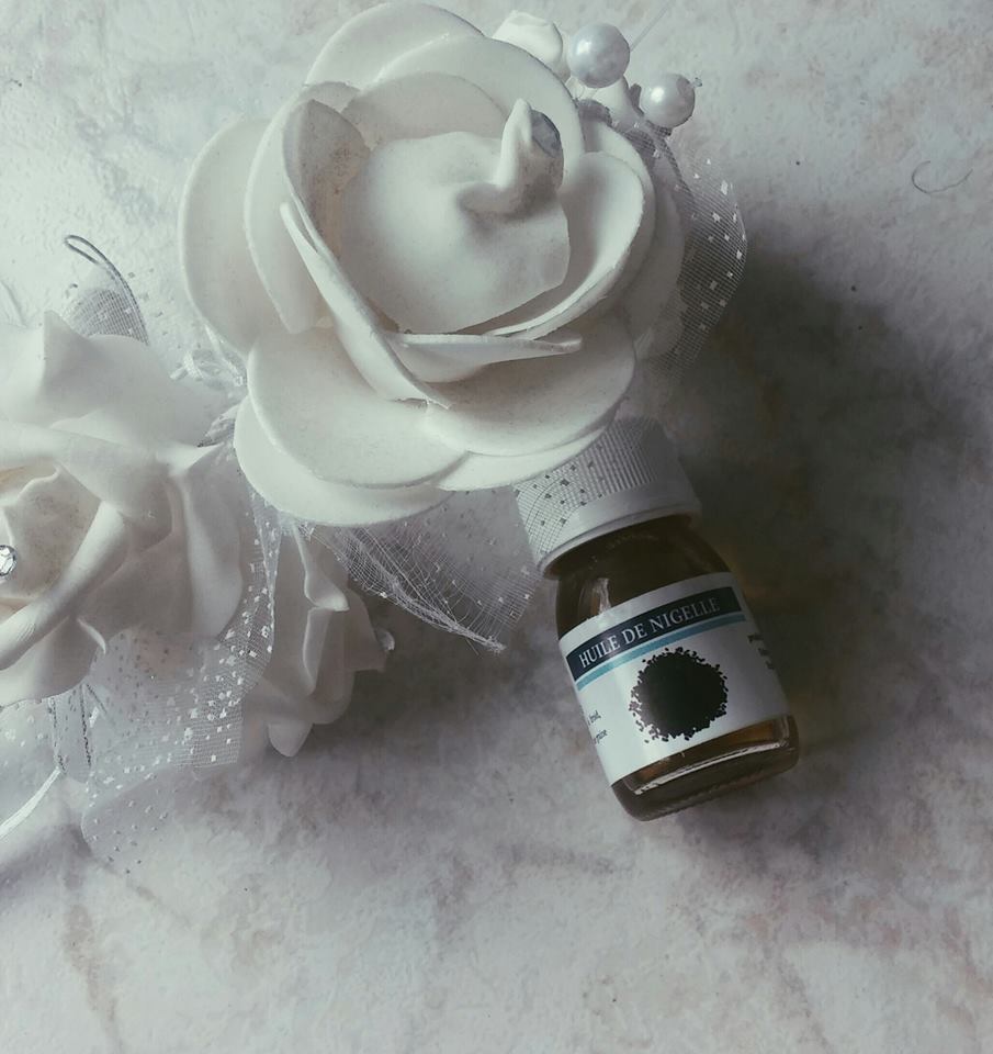 La Solution Miracle Pour Les Boutons Points Noirs Et Les Taches