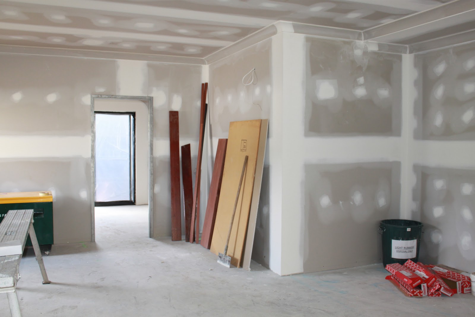 Building, Book work and a Baby. . .: Gyprock, Flushing, Glazing and ...