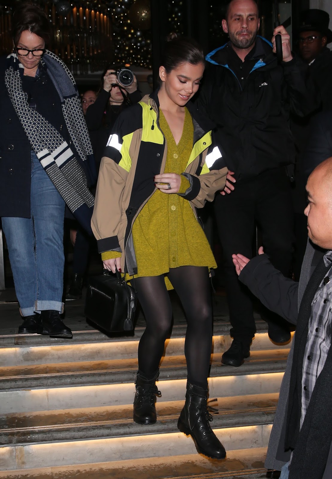 Hailee Steinfeld - Leaving the Corinthia Hotel in London – Celeb Central