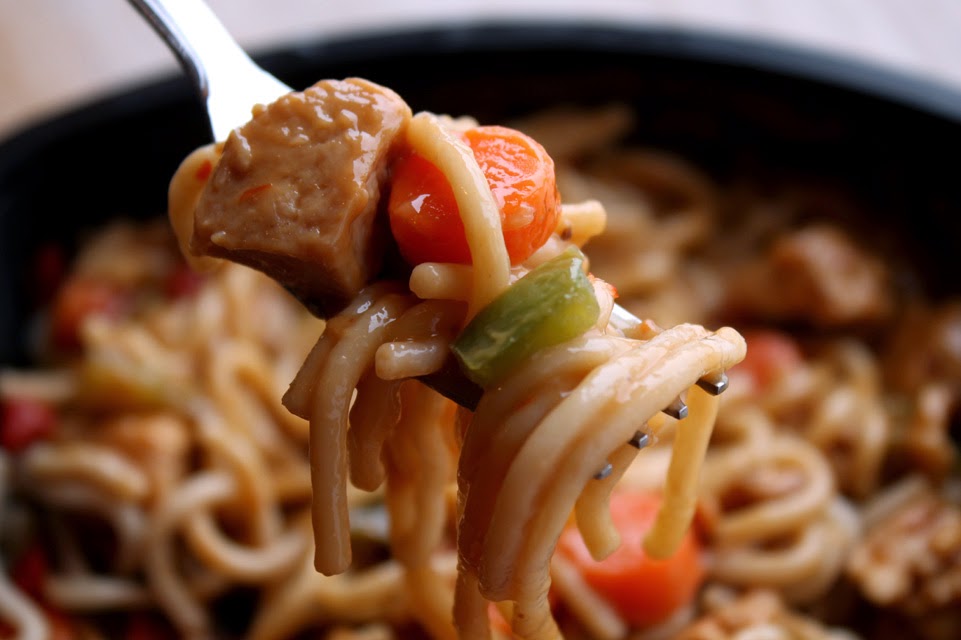 The 99 Cent Chef Weight Watchers Chicken in Spicy Peanut Sauce Deal of the Day