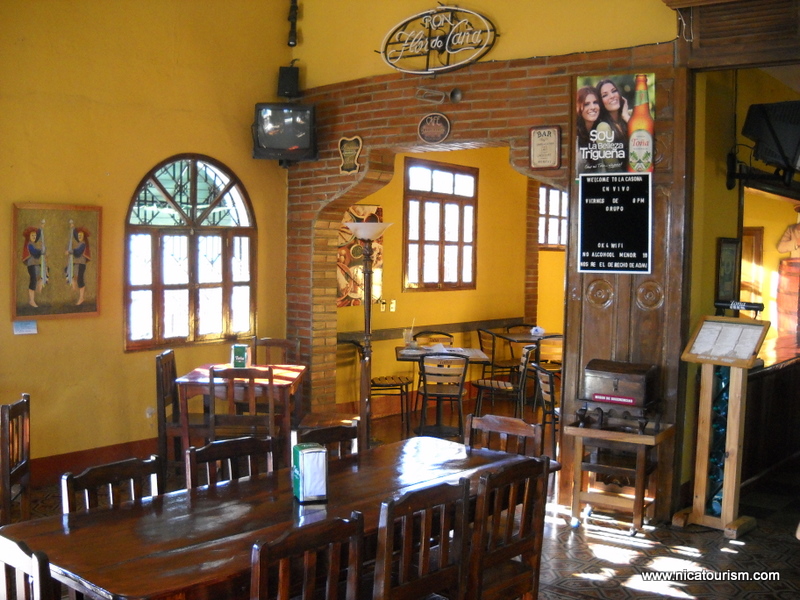 Nicaragua - People and places: La Casona Coffee Shop