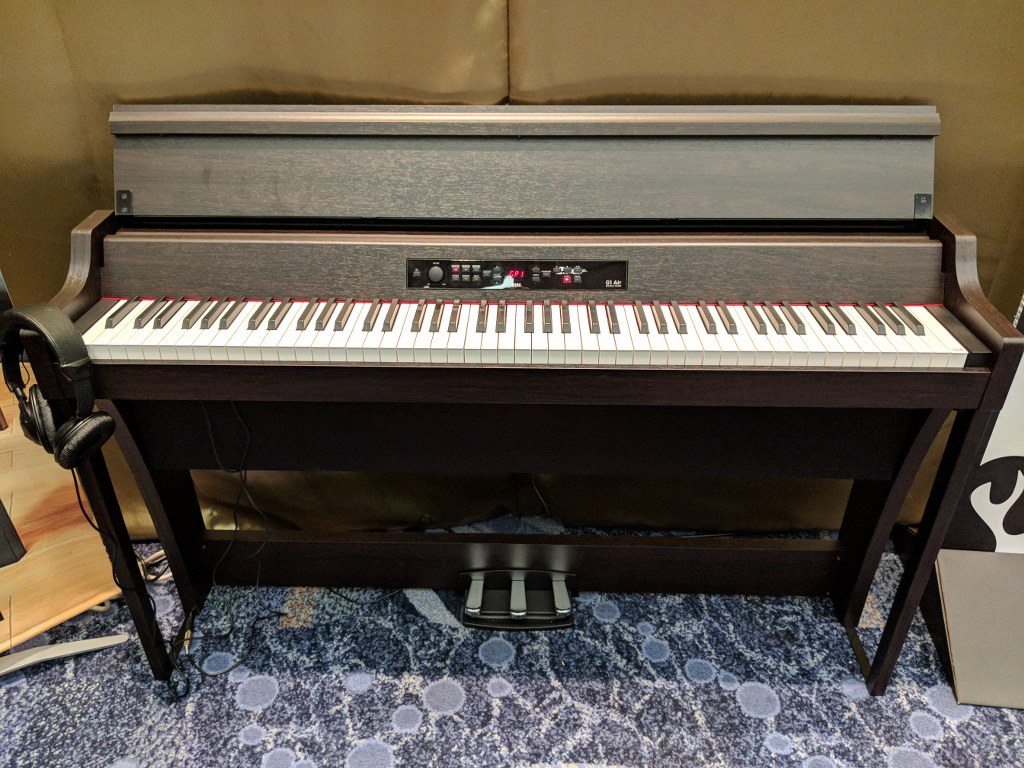 Digital Pianos Under $2500 - REVIEW | Dec 2023 | Top Picks