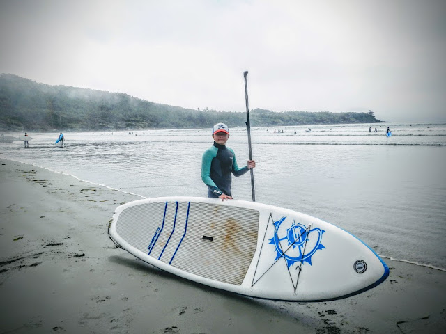 Tofino surfing and paddleboarding 