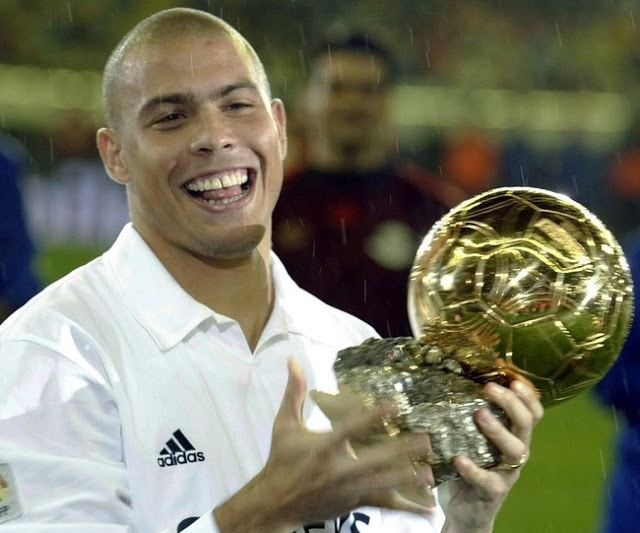 Sự trở lại của huyền thoại Ronaldo Béo tại Real Mandrid