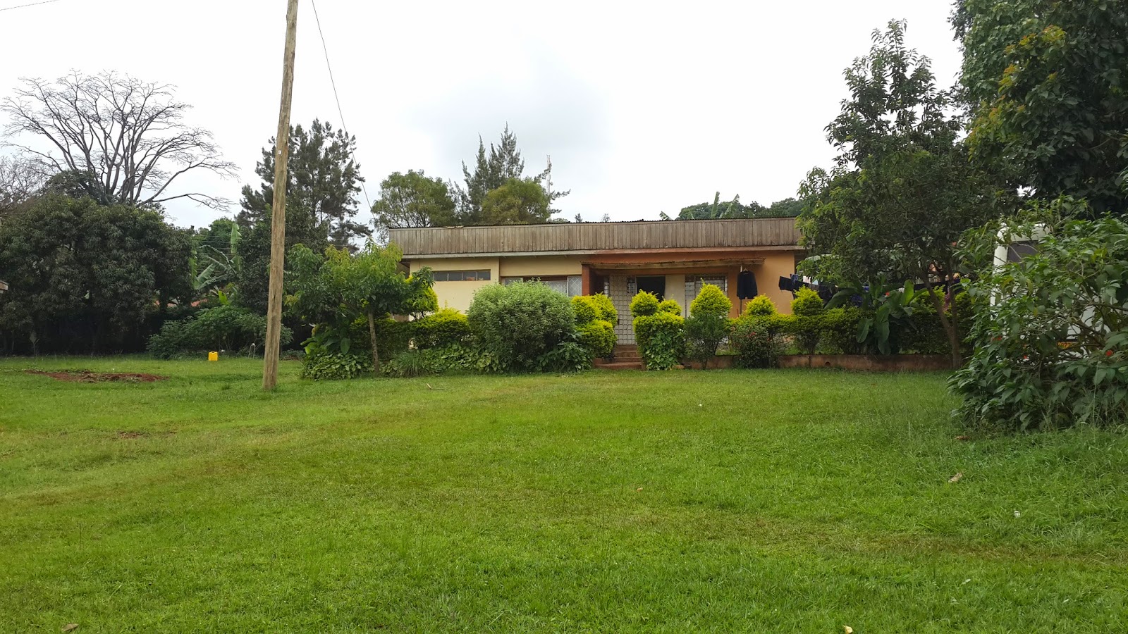 HOUSES FOR SALE KAMPALA, UGANDA LAND FOR SALE MAKERERE KAMPALA, UGANDA