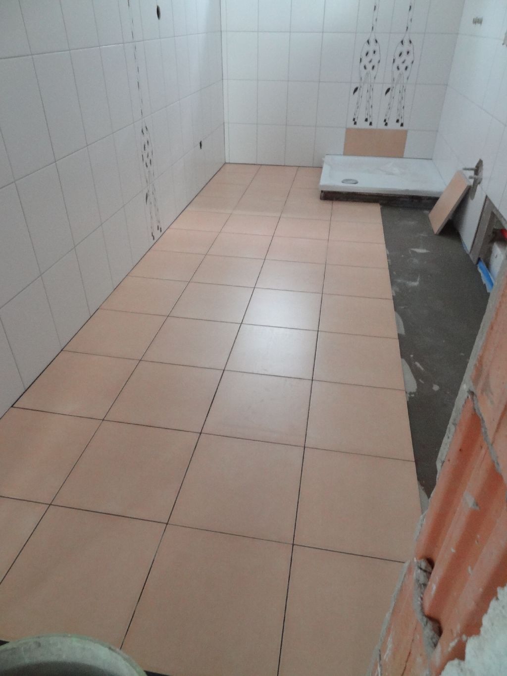 ...unser Haus entsteht: Fliesen Teil 23