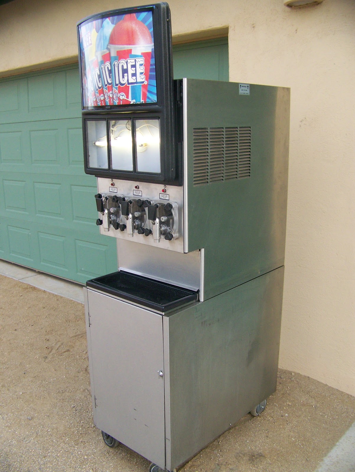 How To Use The Icee Machine