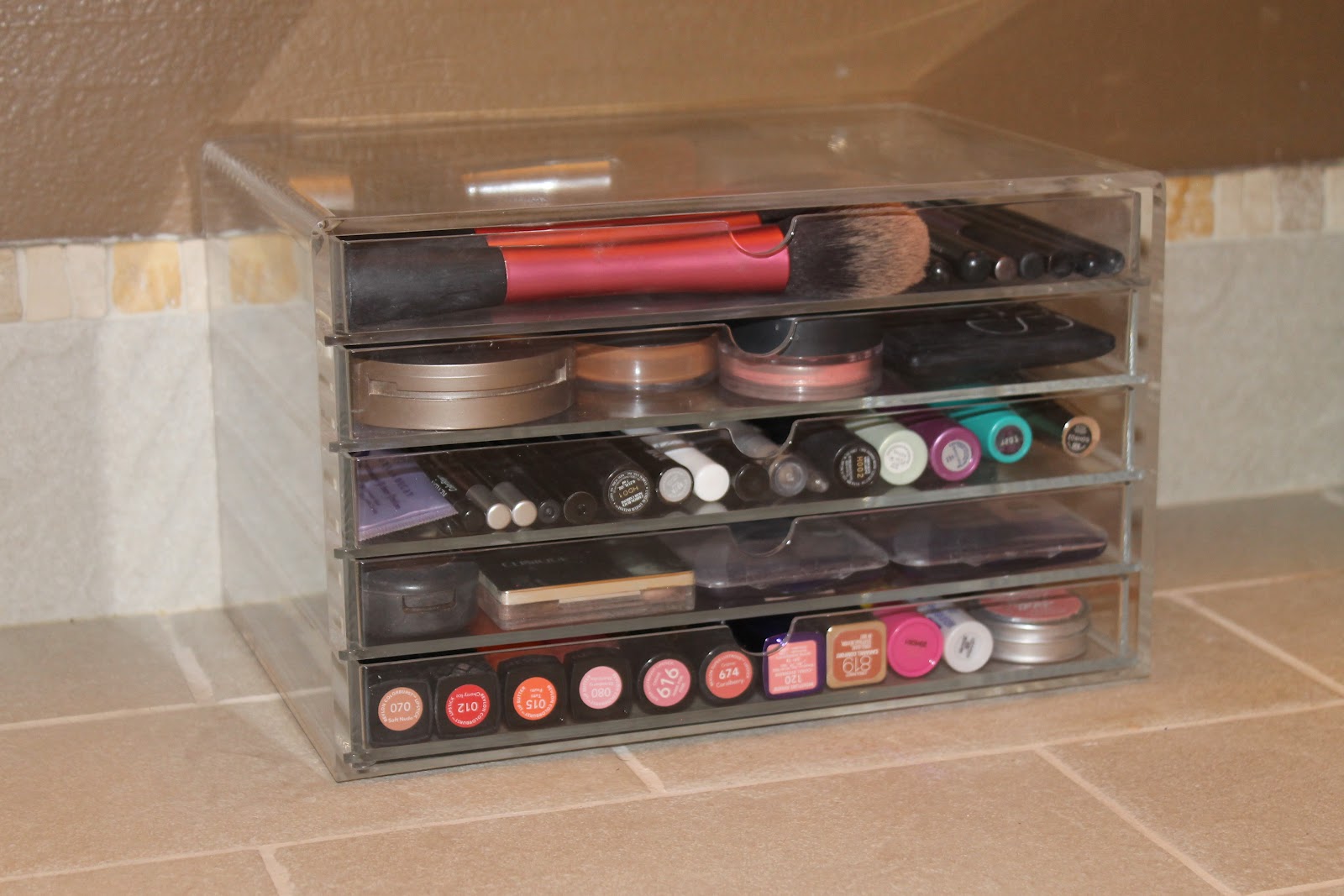 Pretty in Place Makeup Storage 101