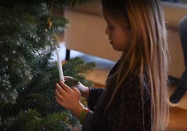 Prince Frederik, Princess Mary, Prince Christian, Princess Isabella, Prince Vincent,Princess Josephine Christmas