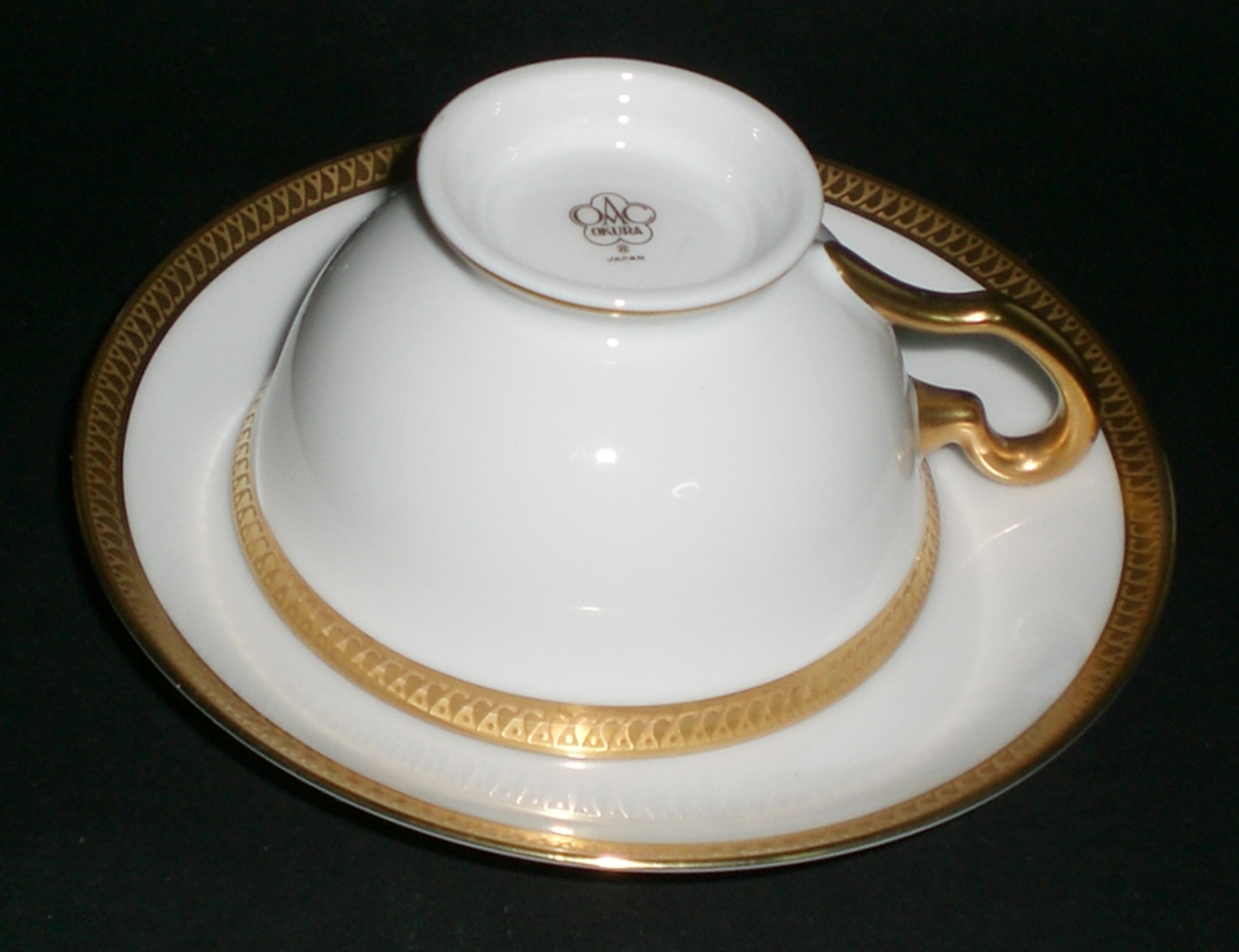 ***SOLD*** 2813 Noritake Okura Art China Japan 27Piece Porcelain Gold